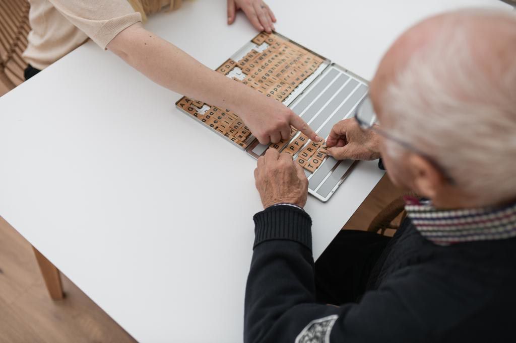 PAULINE BORZYM - Praxis für Sprach-, Sprech-, Stimm- und Schlucktherapie